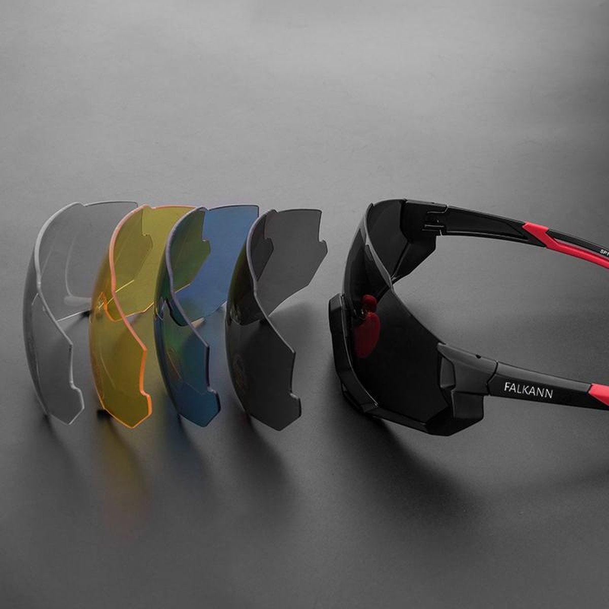 Falkann Rush Fietsbril Set - Sportbril met 5 Verwisselbare Lenzen Inclusief Gepolariseerde Lens - Zwart/Rood - FALKANN